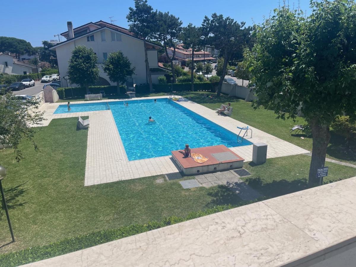 カオルレVega Bilocale Con Piscina E Terrazzaアパートメント エクステリア 写真